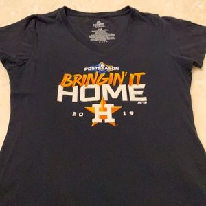 Women’s Black Houston Astro’s shirt sleeve t-shirt